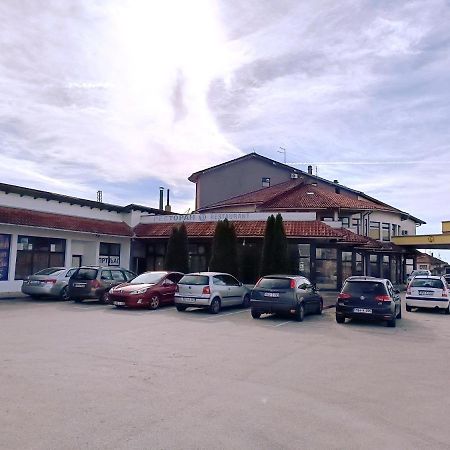 Motel Gas-Petrol Samac Bosanski Samac Bagian luar foto